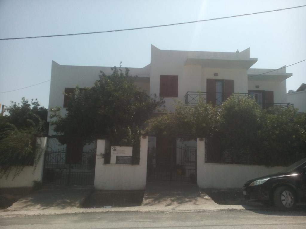 Karagiozos Studios & Apartments สโกเปลอสทาวน์ ภายนอก รูปภาพ